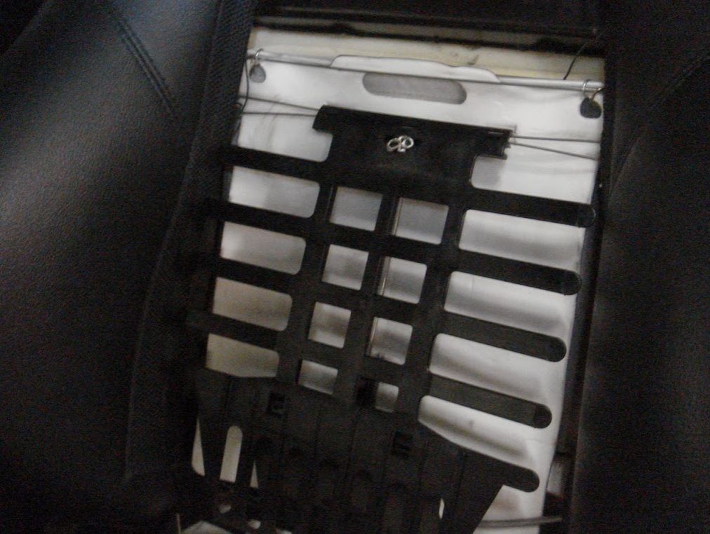 R32 Seat Broken Lumbar Support VW Vortex Volkswagen Forum